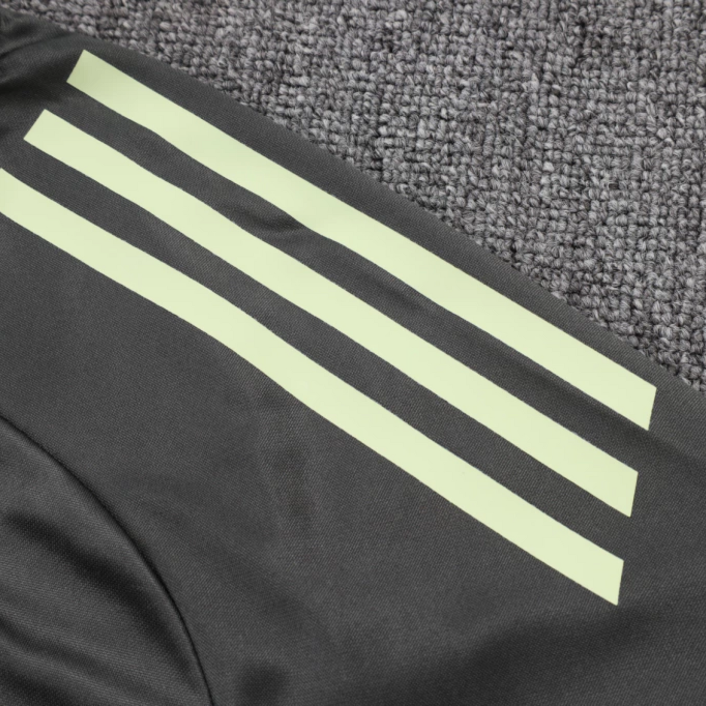 Real Madrid Training Set - 25/26
