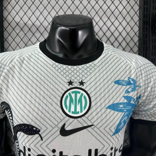 Inter Player Verzija "White with Snake and Floral Pattern" dres - 25/26