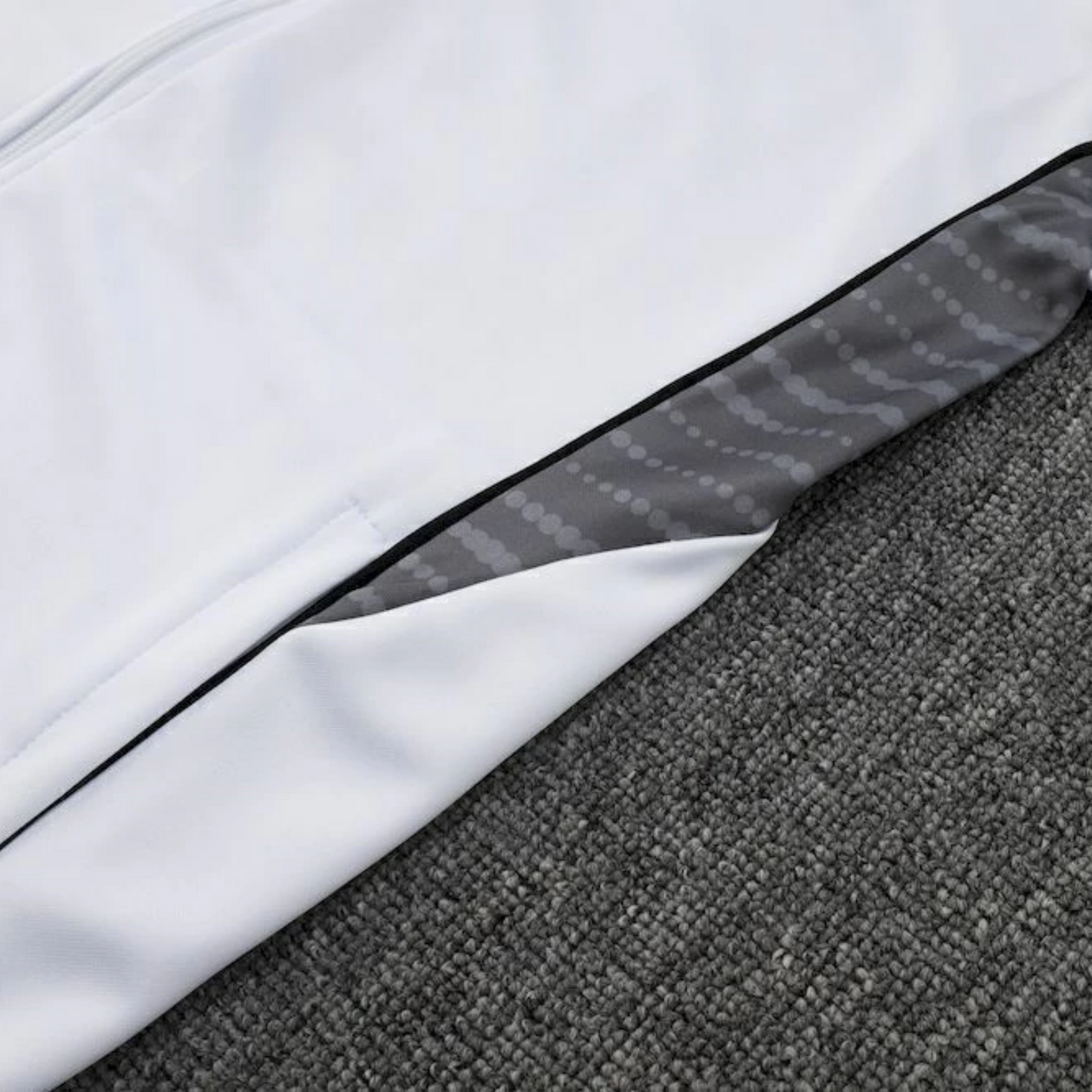 Real Madrid Travel Set - 25/26