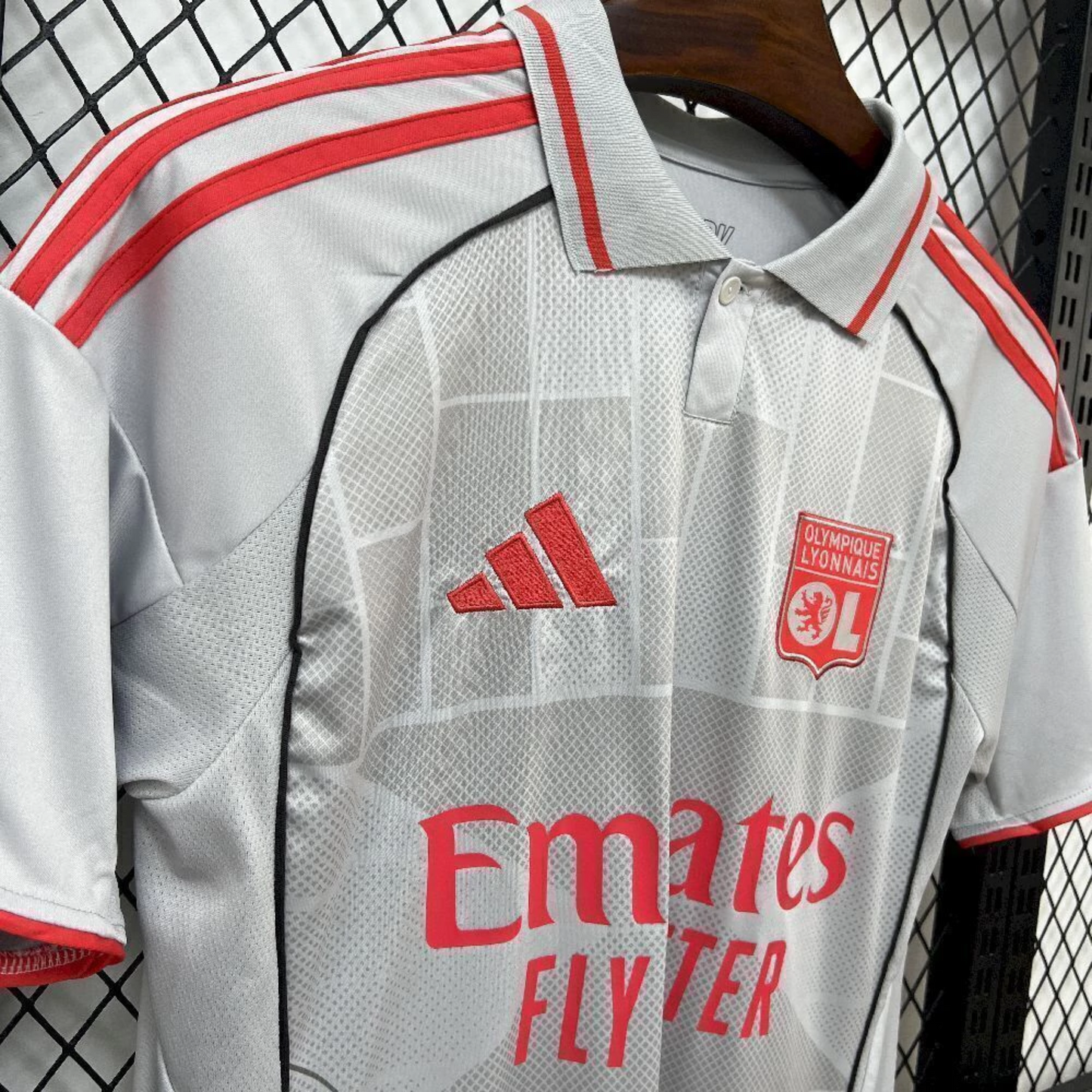 Lyon III dres - 25/26