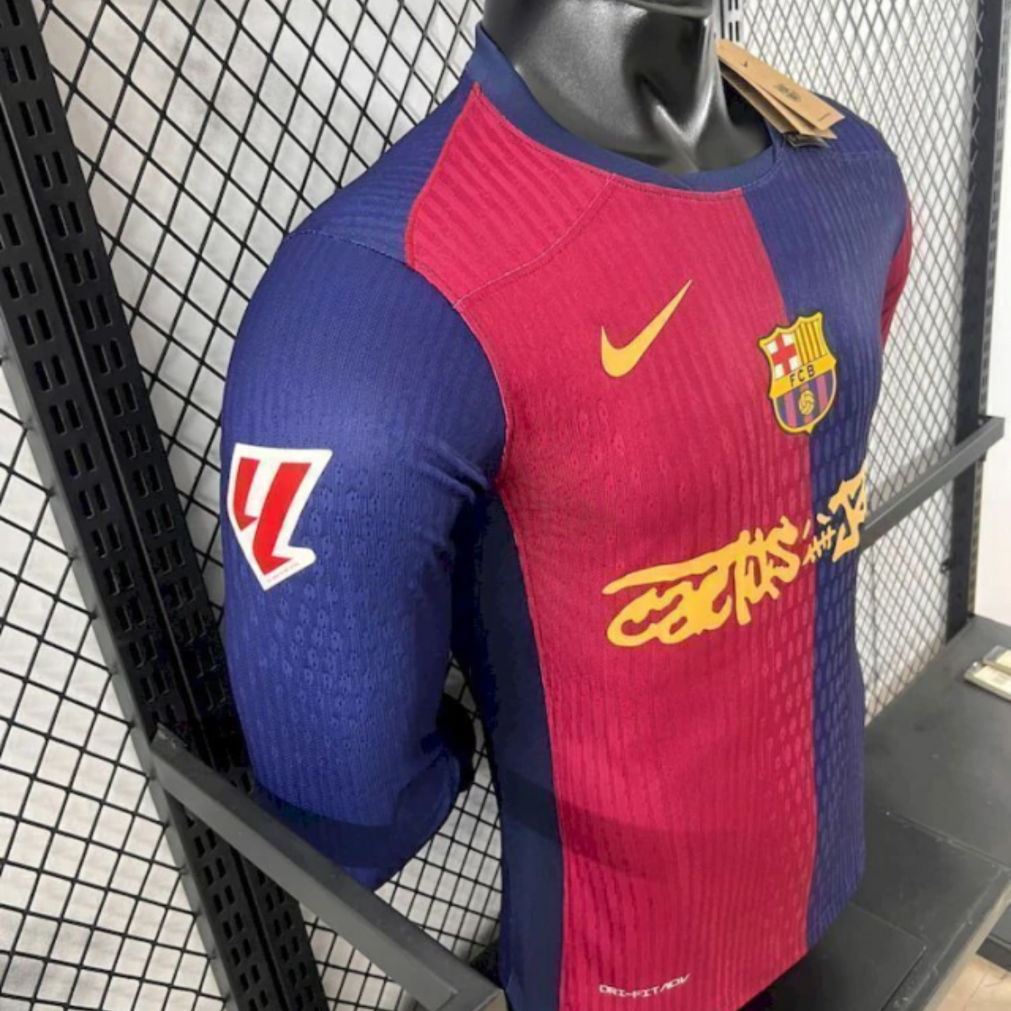 Barcelona "Travis Scott" Player Verzija Dugi Rukav dres - 25/26