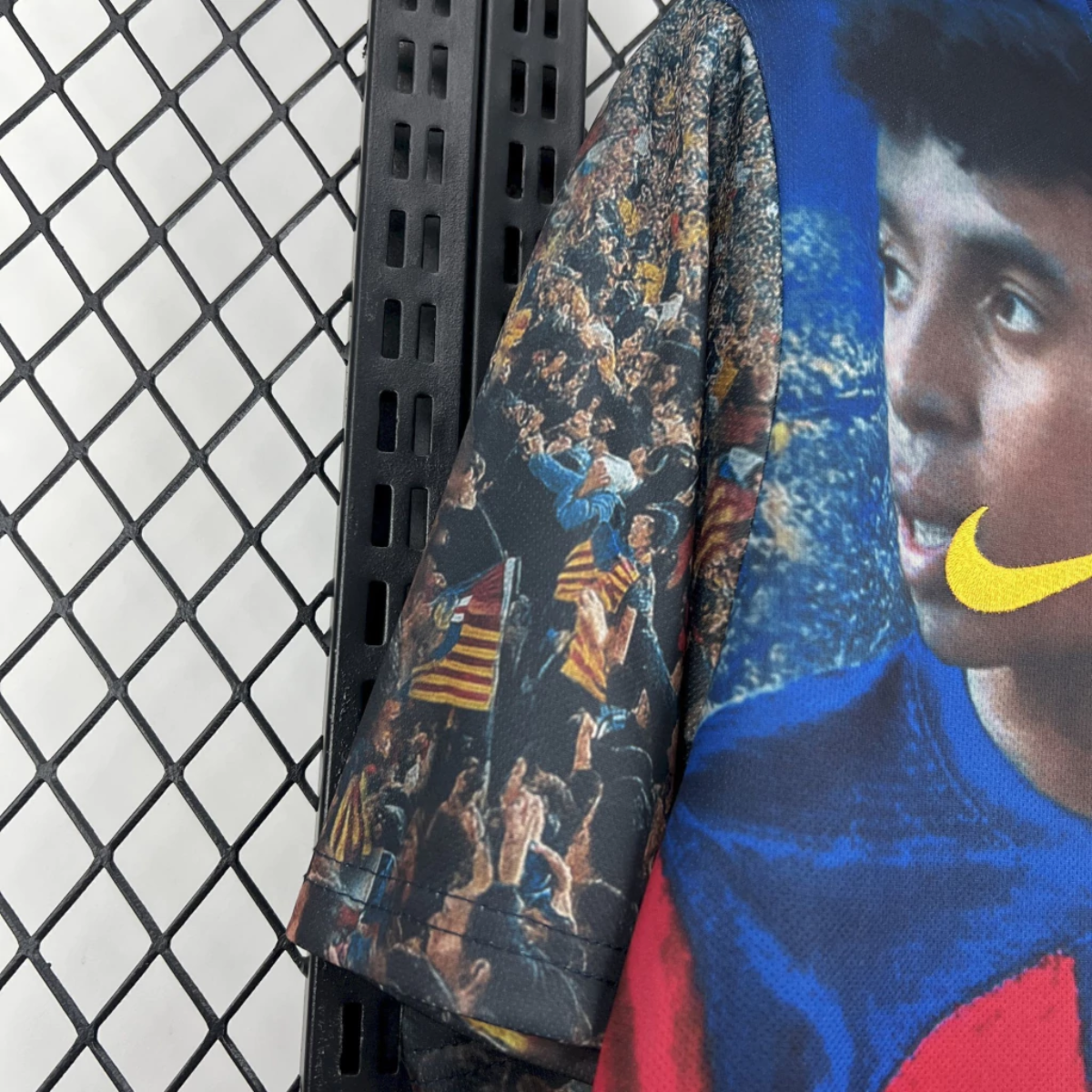 Barcelona Lamine Yamal dres - 25/26