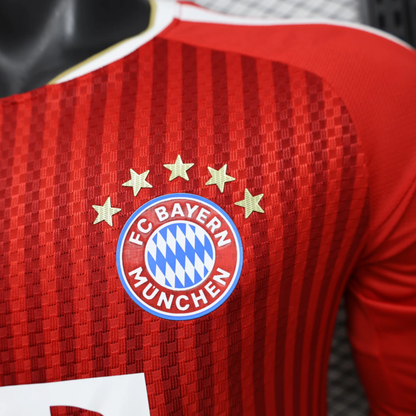 Bayern Player Verzija Dugi Rukav dres - 26/27