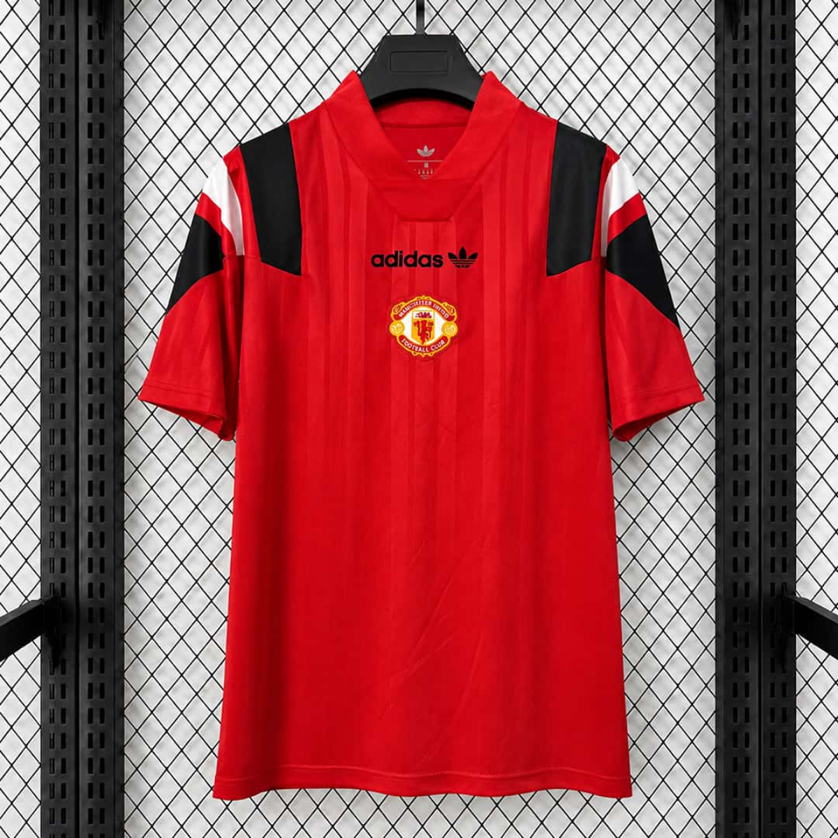 Manchester United dres - 2026/27