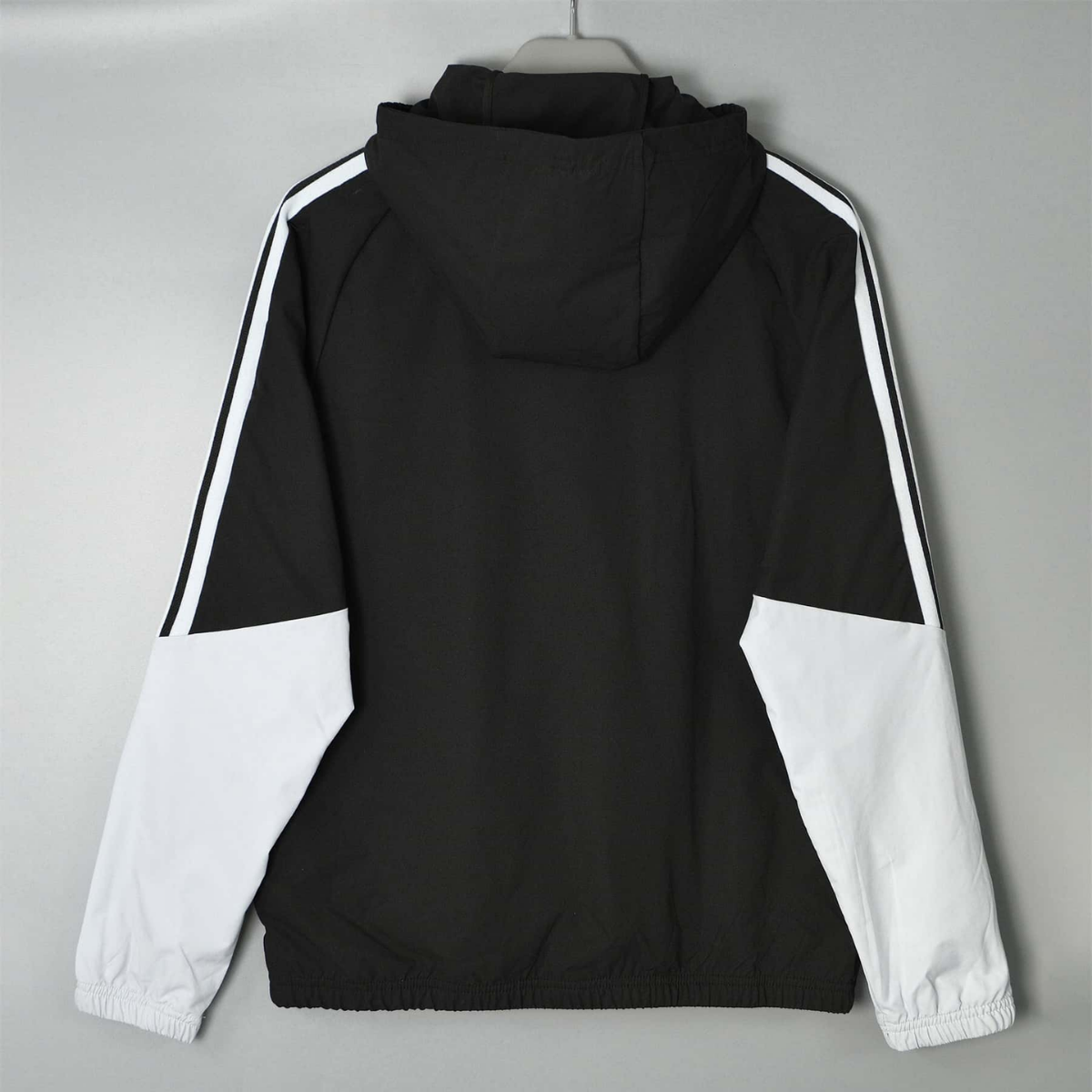Liverpool Black-White Vjetrovka - 2026/27