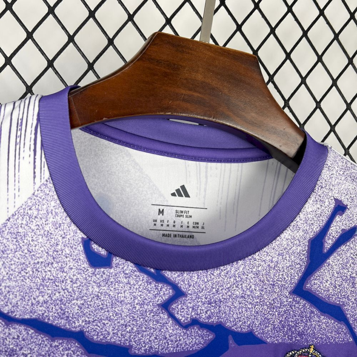 Real Madrid Pre-Match Marvel Avengers dres - 25/26