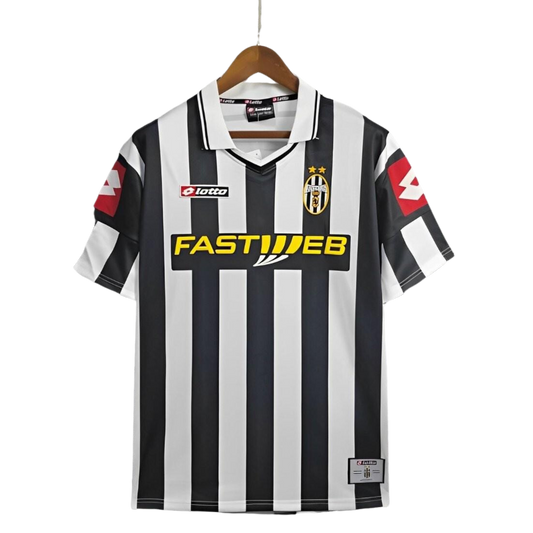 Juventus Domaći Retro dres - 01/02