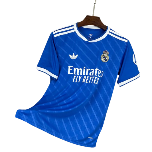 Real Madrid III dres  - 25/26