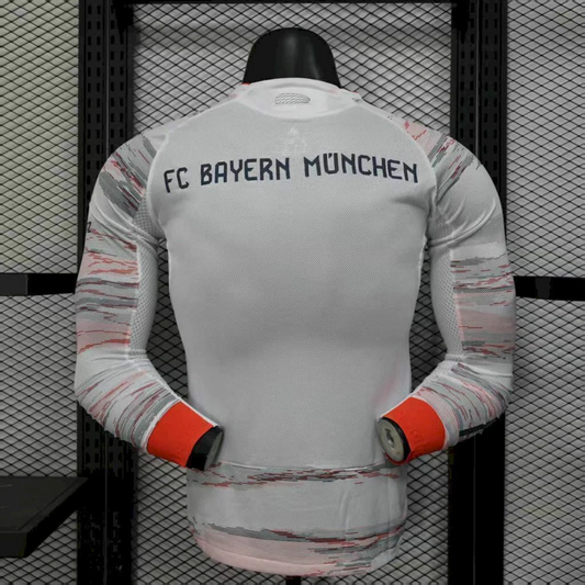 Bayern II Player Verzija Dugi Rukav dres - 25/26