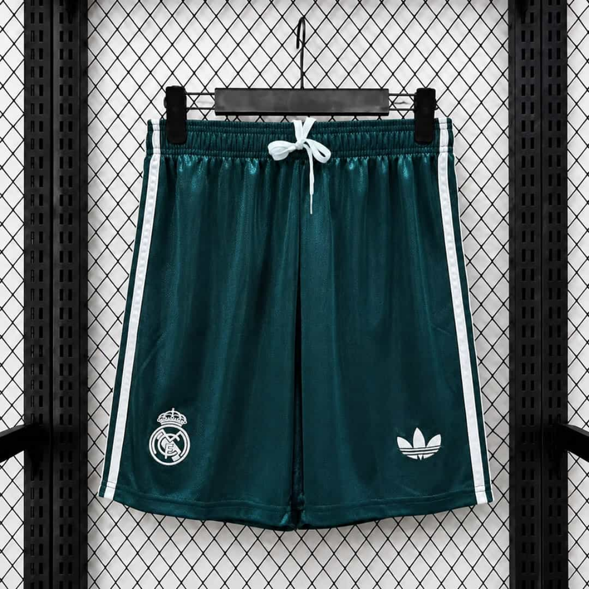 Real Madrid Gostujući šorc - 2026/27