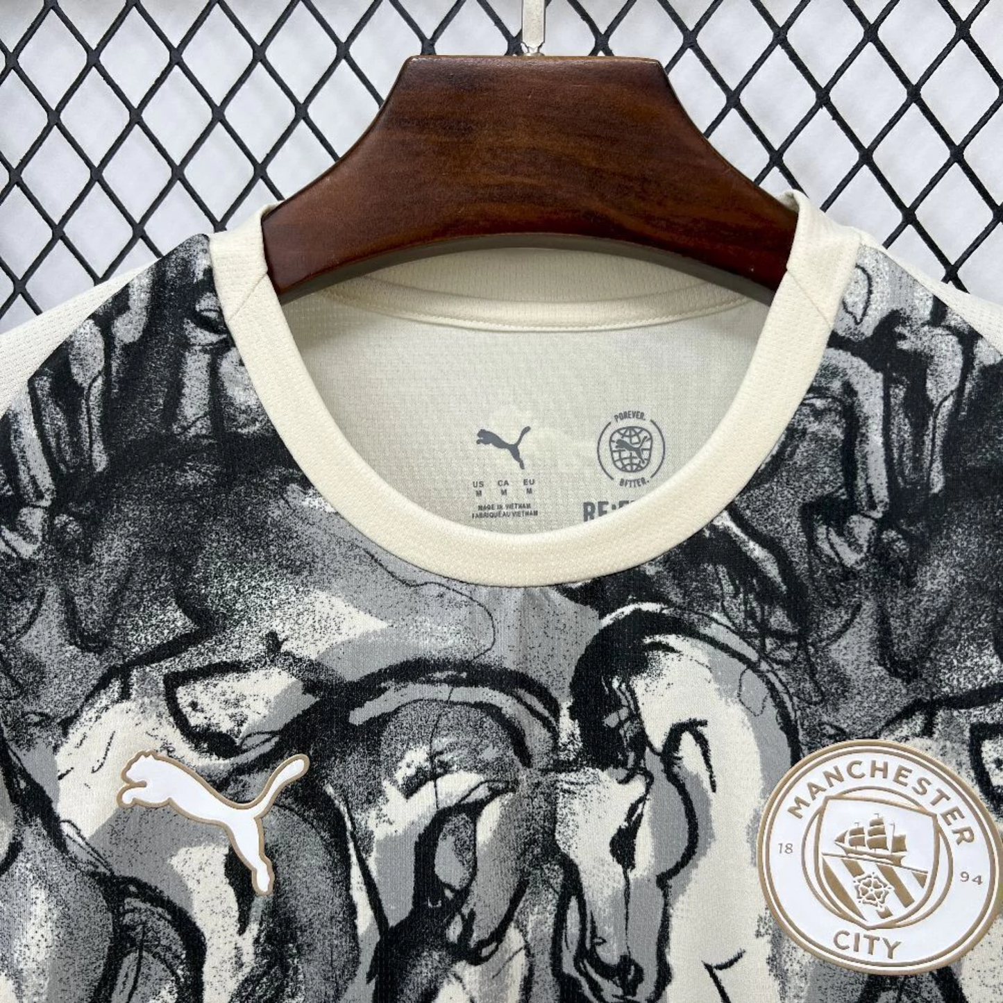 Manchester City Year of the Horse dres - 25/26