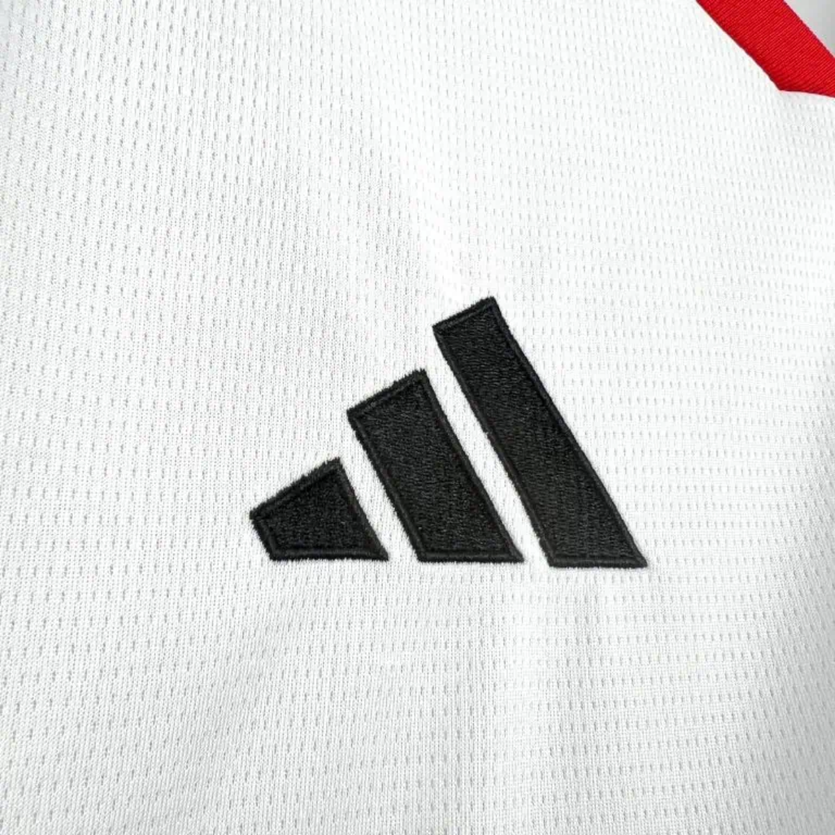 Ujedinjeni Arapski Emirati dres - 2026