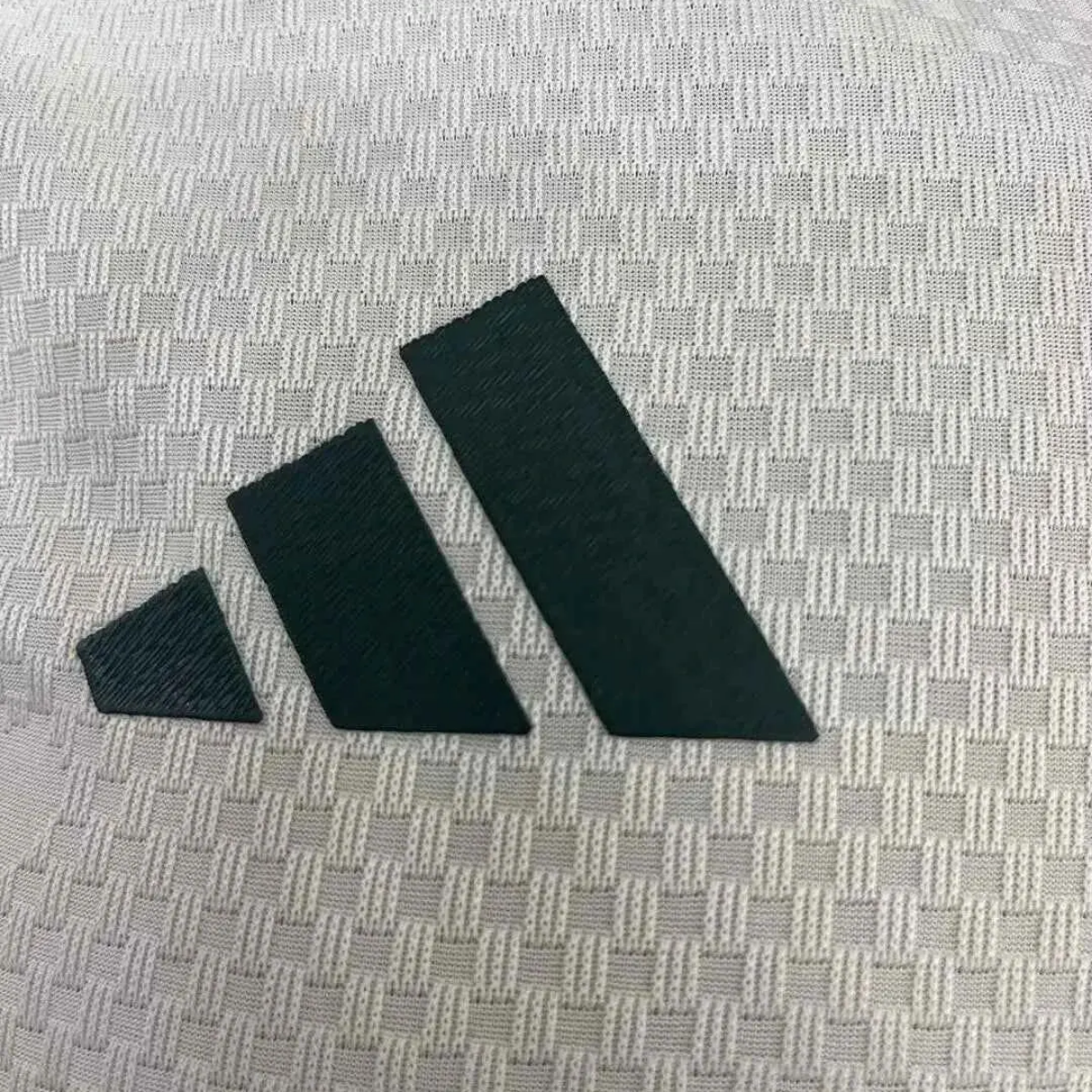 Real Madrid Player Verzija dres - 26/27