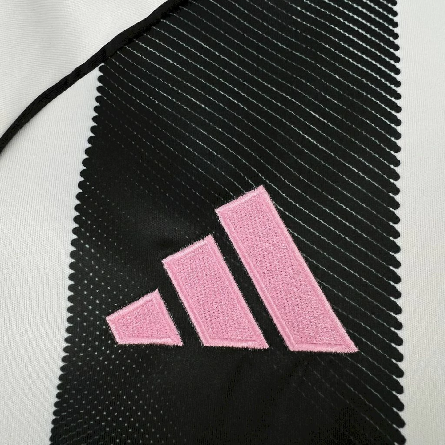 Juventus dres - 25/26