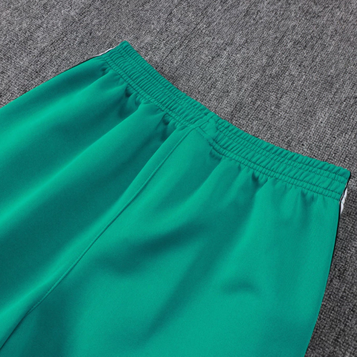 Liverpool Icons Komplet - 25/26