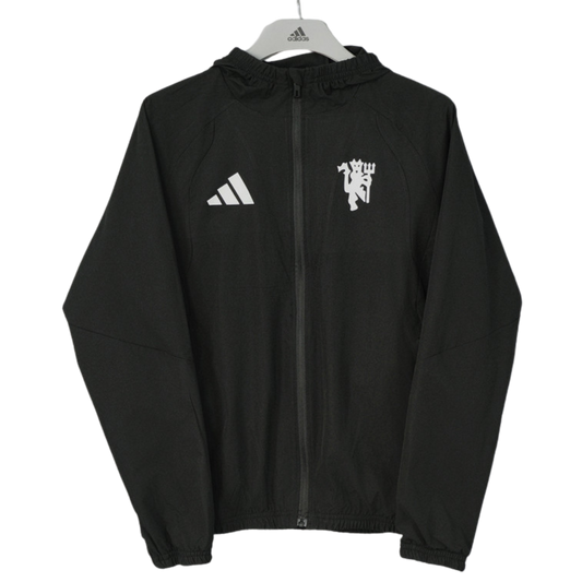 Manchester United All-Black Vjetrovka - 2026/27
