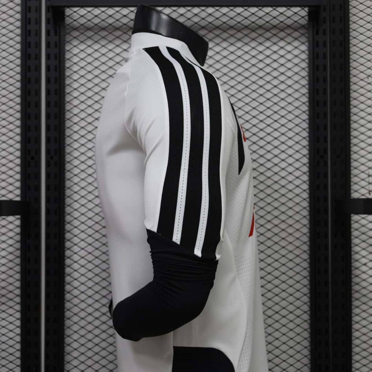 Liverpool Player Verzija Dugi Rukav dres - 2026/27