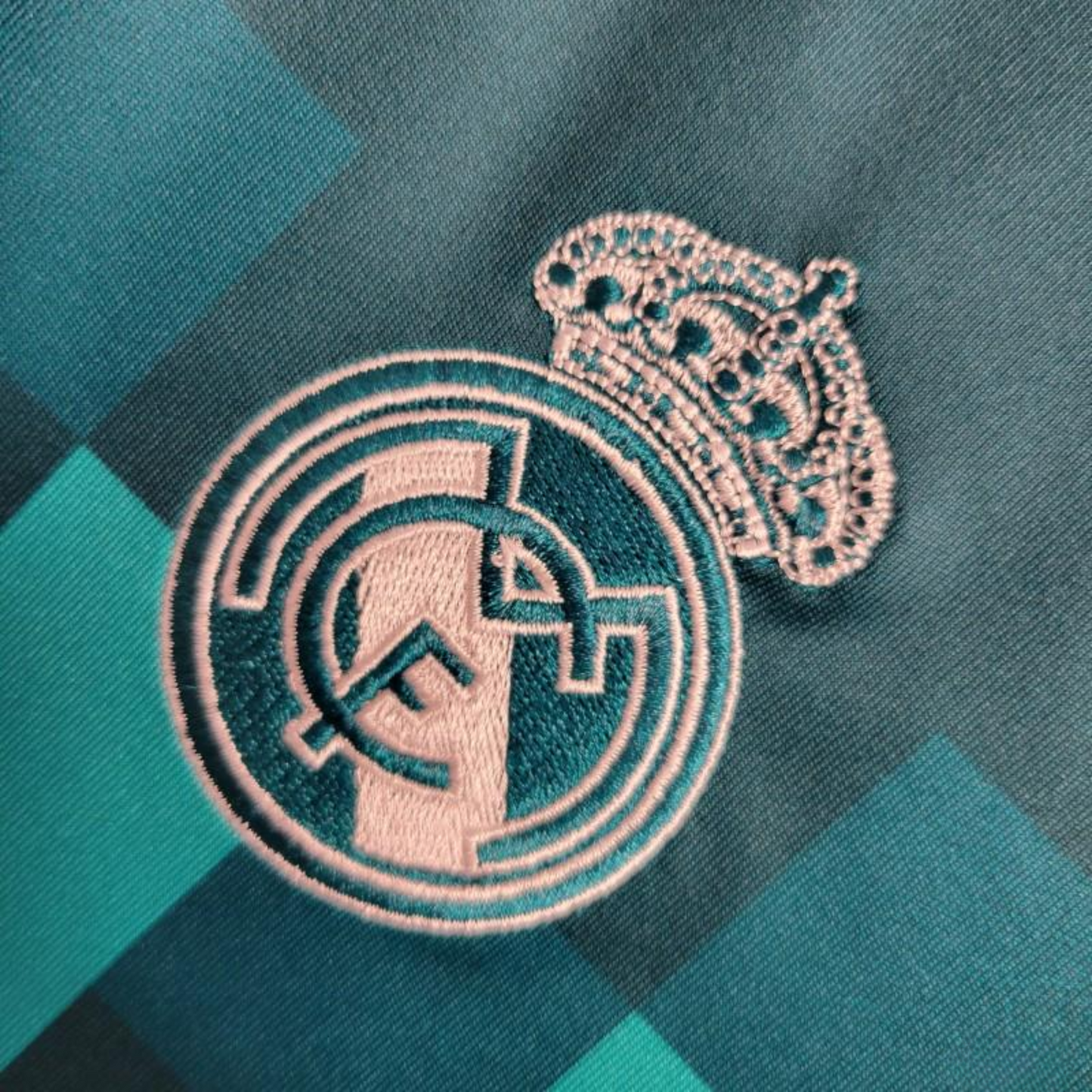 Real Madrid Retro dres - 17/18