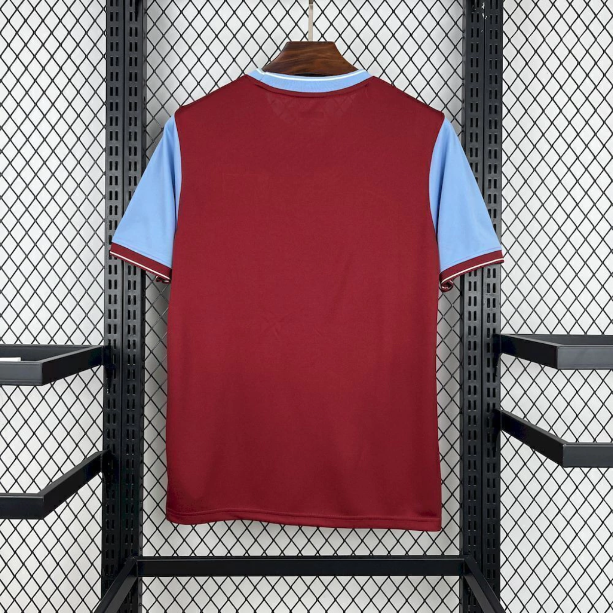 Aston Villa Retro dres - 09/10